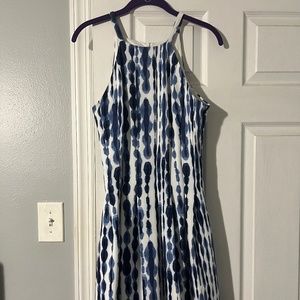Vince Camuto Blue and White Fit and Flare Dress - Size 6